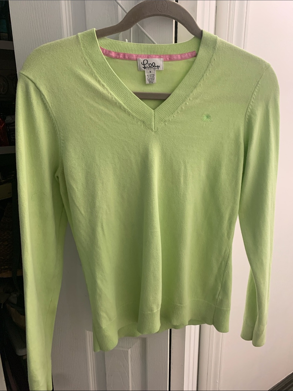 Lilly Pulitzer Pastel Lime Lightweight Cotton V-Neck Sweater (S)